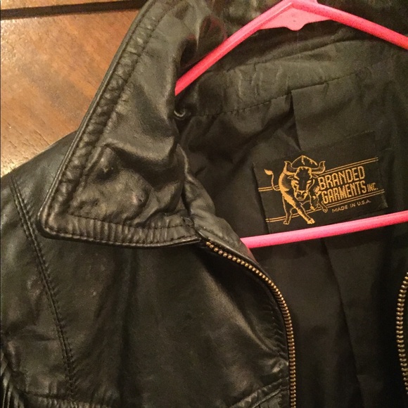 🖤 Raddest fitted FRINGE Black Leather Jacket! 🖤 - Picture 5 of 7